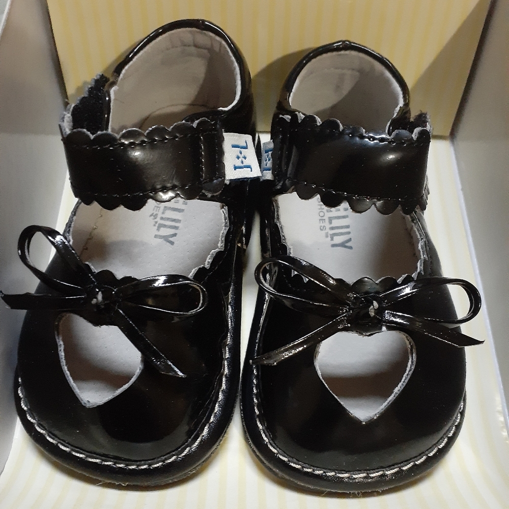 Jack and Lily baby girl black shoes size 6-12 mont - Picture 8 of 8